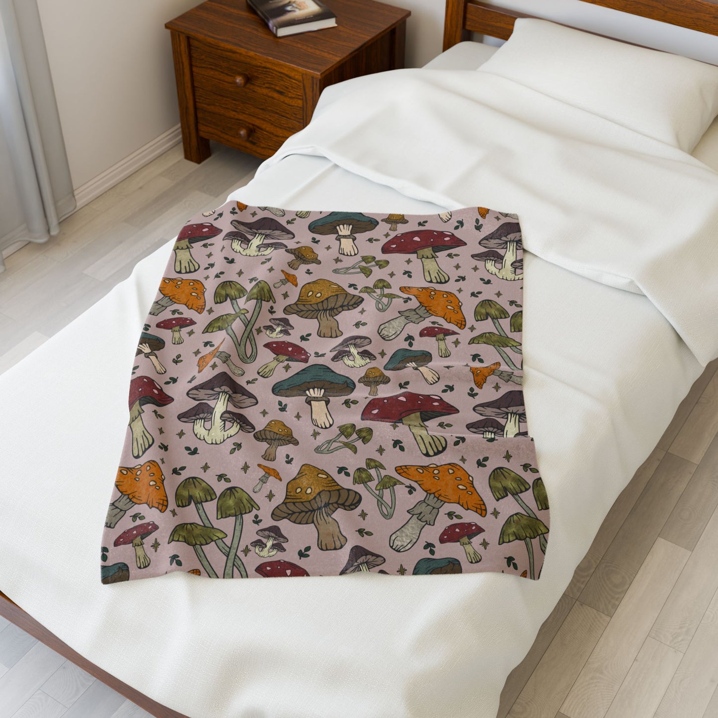 Mushroom Pattern Velveteen Plush Blanket