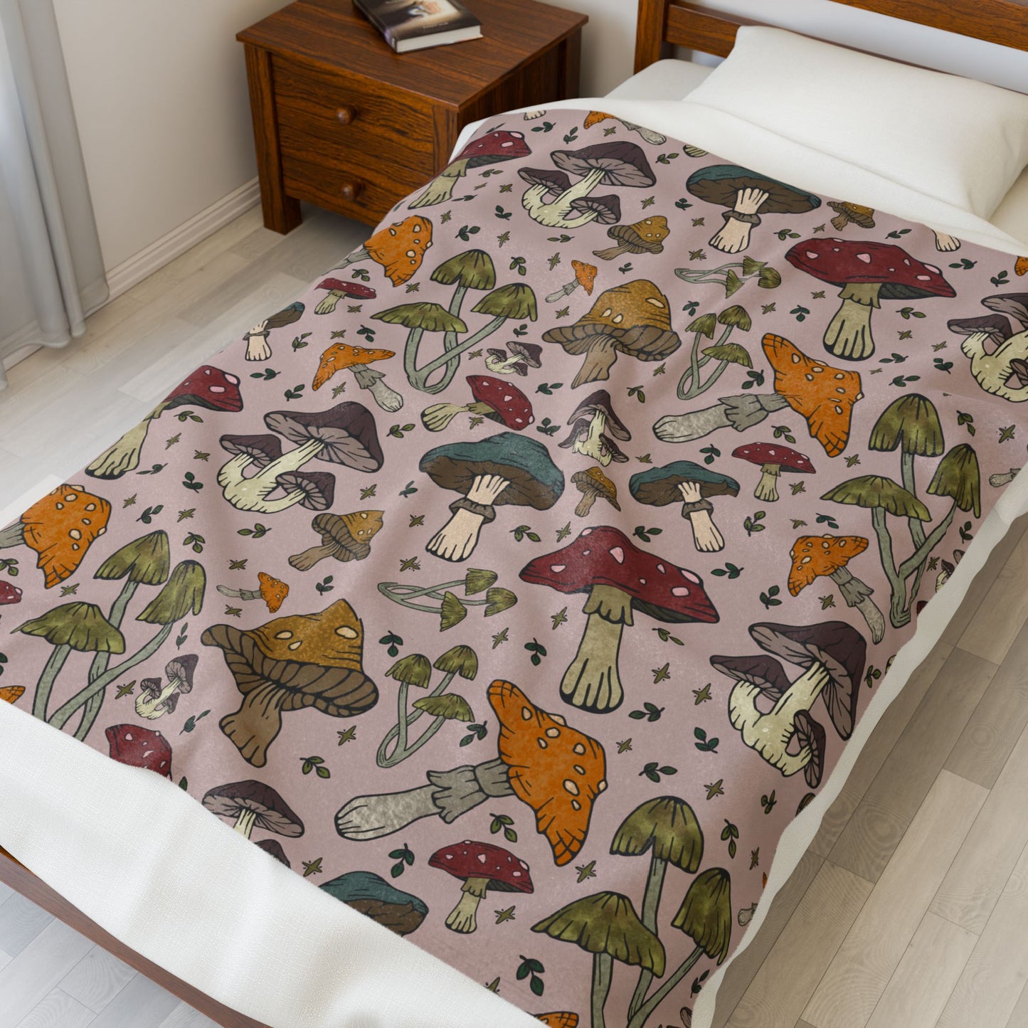 Mushroom Pattern Velveteen Plush Blanket