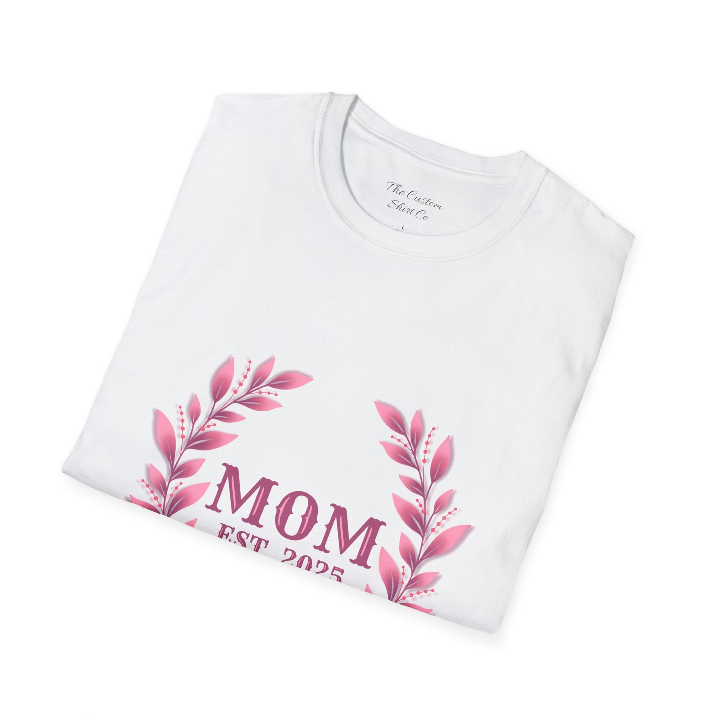 Mom Est. 2025 Floral Wreath T-Shirt