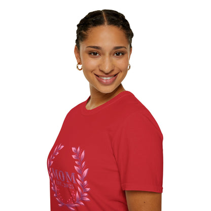 Mom Est. 2025 Floral Wreath T-Shirt