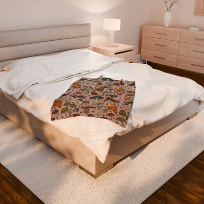 Mushroom Pattern Velveteen Plush Blanket