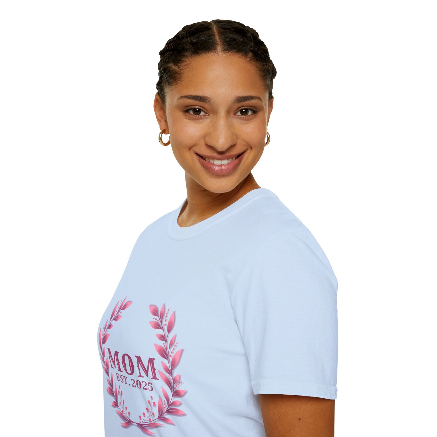 Mom Est. 2025 Floral Wreath T-Shirt