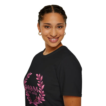 Mom Est. 2025 Floral Wreath T-Shirt