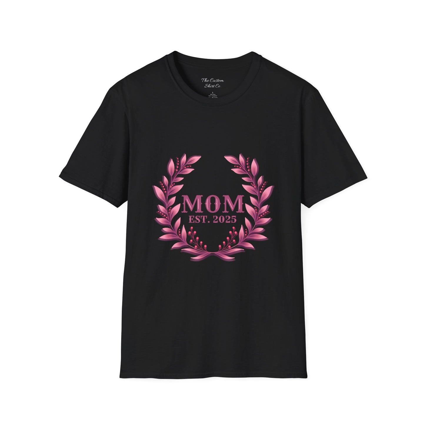 Mom Est. 2025 Floral Wreath T-Shirt