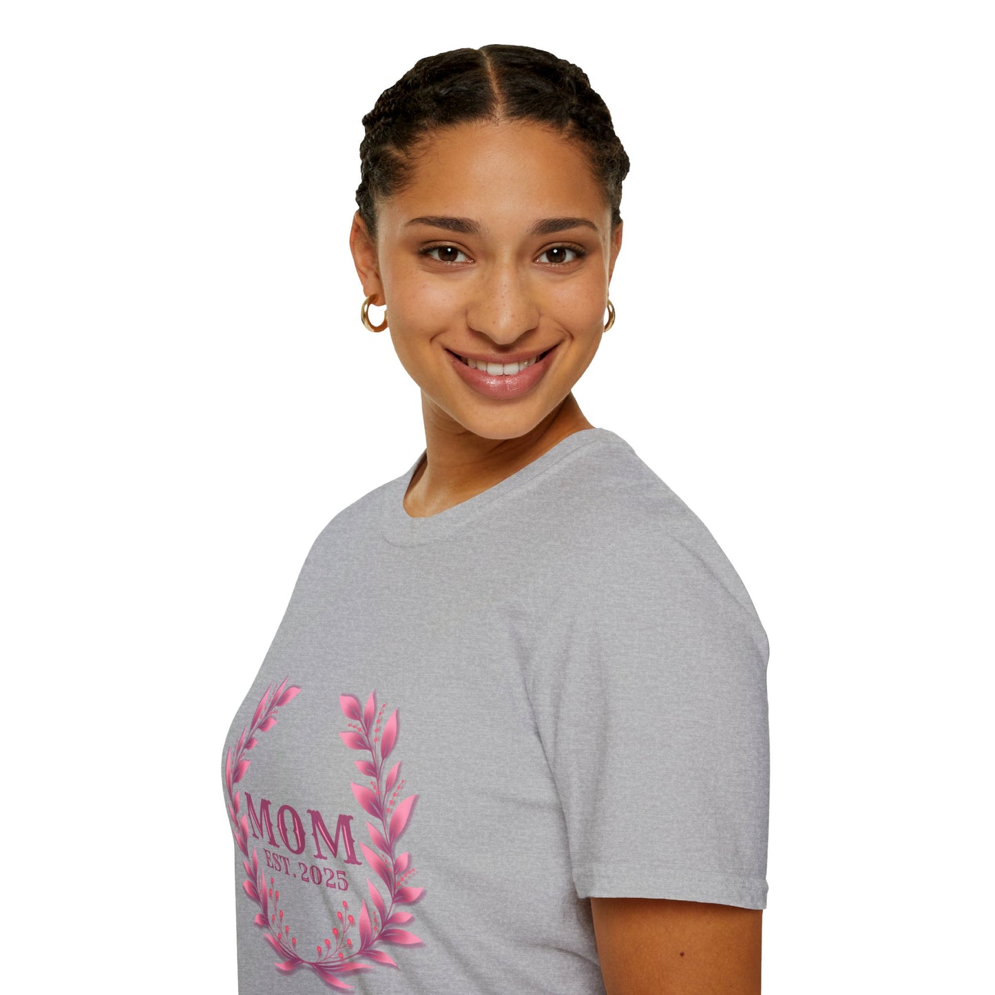 Mom Est. 2025 Floral Wreath T-Shirt