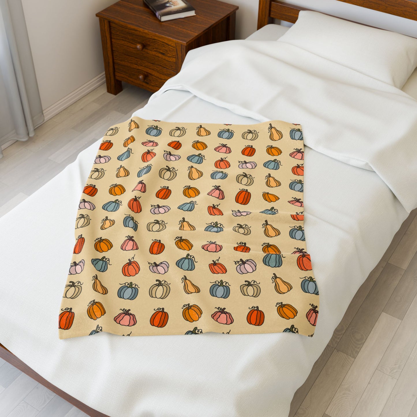 Pumpkin Patterned Velveteen Plush Blanket