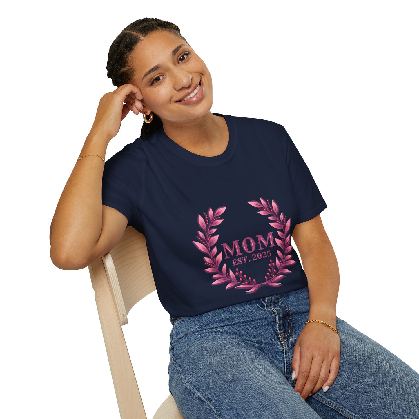 Mom Est. 2025 Floral Wreath T-Shirt