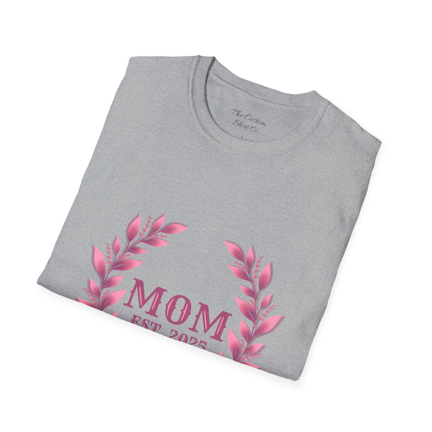 Mom Est. 2025 Floral Wreath T-Shirt